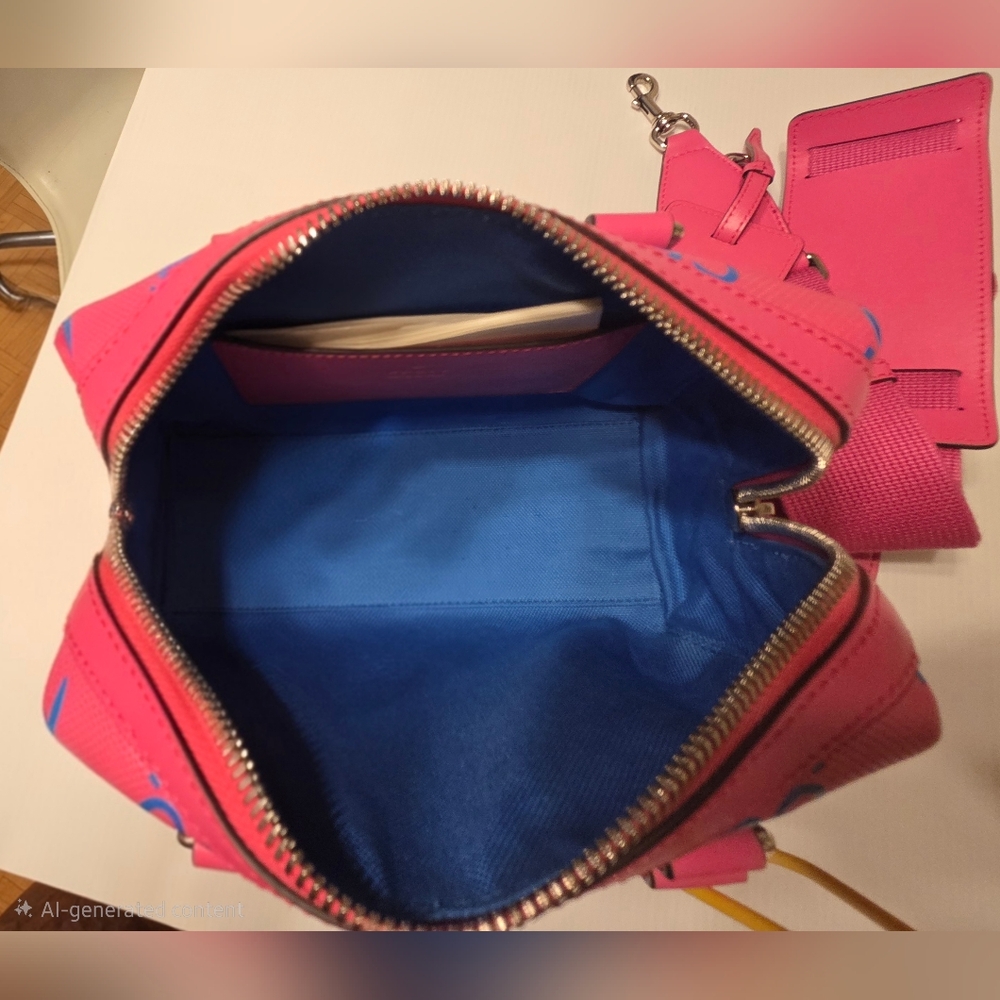 Gucci Pink Mini Duffle with Blue Accents - Picture 6 of 8
